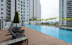 Straits Garden Suites, Georgetown